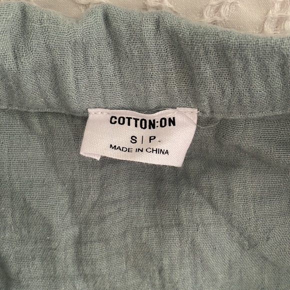 -linen cropped button up tee - Picture 2 of 3